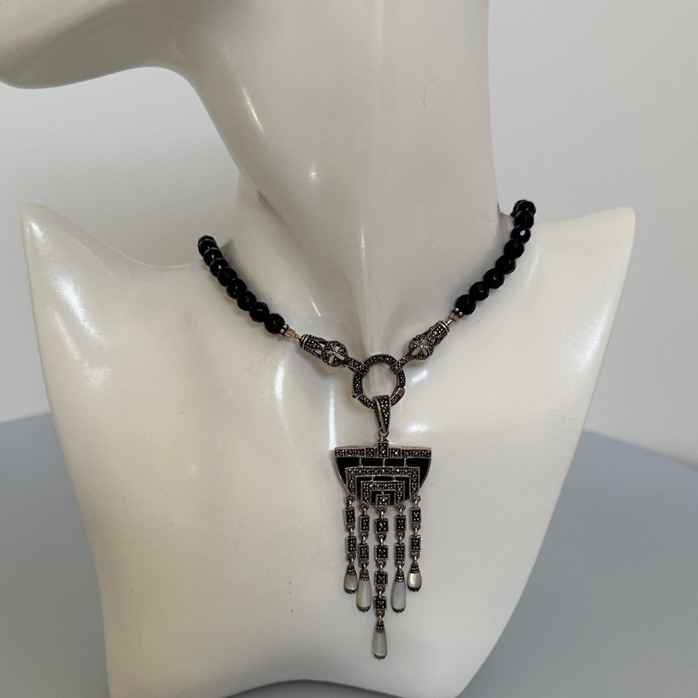 925 sterling silver Onyx and mother of pearl Necklace